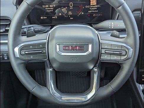 New 2027 GMC Terrain Elevation w/ Elevation Premium Package AWD/4WD image 19