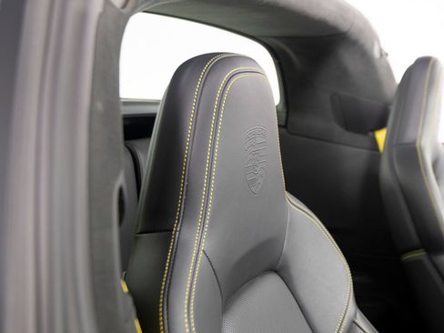 Certified 2023 Porsche 911 Targa 4 GTS AWD/4WD image 37