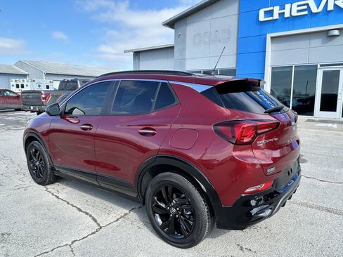 Used 2025 Buick Encore GX Sport Touring w/ Advanced Technology Package image 4