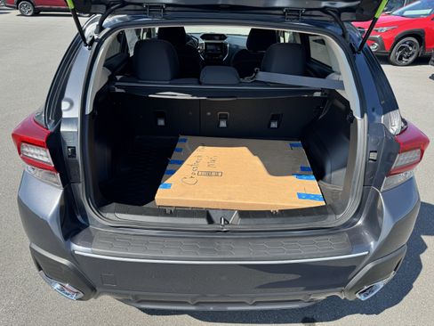 Used 2022 Subaru Crosstrek 2.0i Premium w/ Moonroof Package AWD/4WD image 5