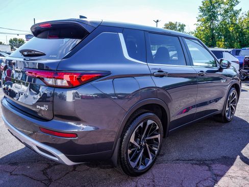 New 2025 Mitsubishi Outlander SE AWD/4WD image 4
