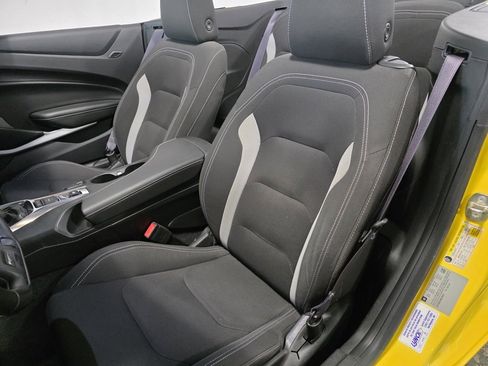 Used 2017 Chevrolet Camaro LT w/ Technology Package image 13