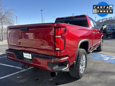Used 2024 Chevrolet Silverado 3500 High Country w/ High Country Premium Package image 6