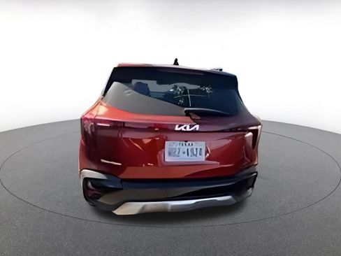 Used 2025 Kia Seltos S image 8