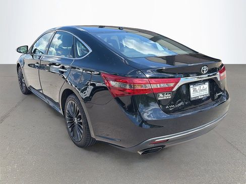 Used 2016 Toyota Avalon Touring FWD image 6