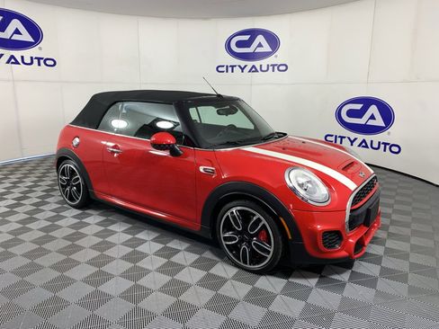 Used 2017 MINI Cooper John Cooper Works image 1