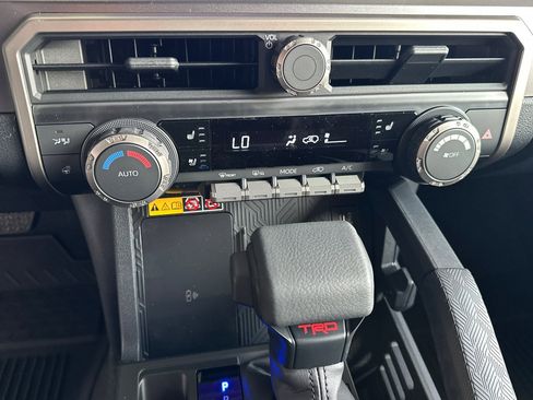 New 2025 Toyota 4Runner TRD Off-Road Premium image 25