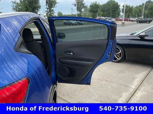 Certified 2019 Honda HR-V Sport image 17