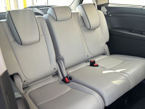 Used 2025 Honda Odyssey Touring image 26