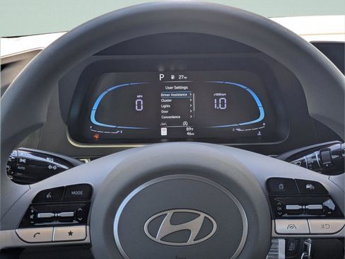 New 2025 Hyundai Elantra SE w/ Cargo Package FWD image 34