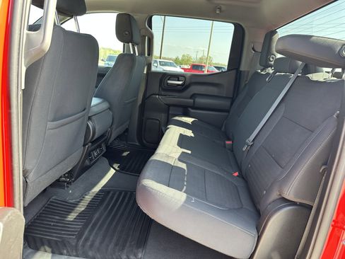 Used 2021 Chevrolet Silverado 1500 LT AWD/4WD image 21