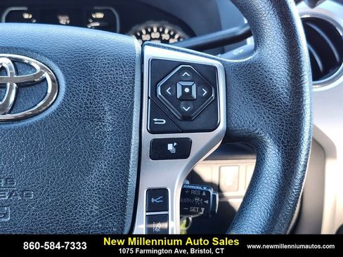 Used 2018 Toyota Tundra SR5 image 27