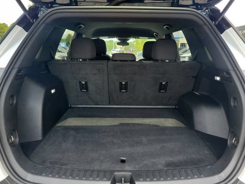Used 2025 GMC Terrain Elevation AWD/4WD image 8