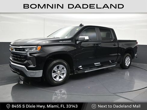 Used 2025 Chevrolet Silverado 1500 LT RWD image 1