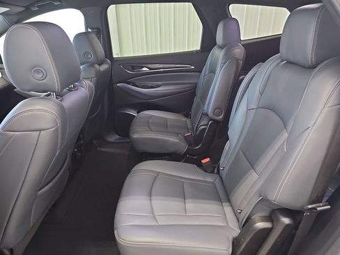 Used 2023 Buick Enclave Essence AWD/4WD image 35