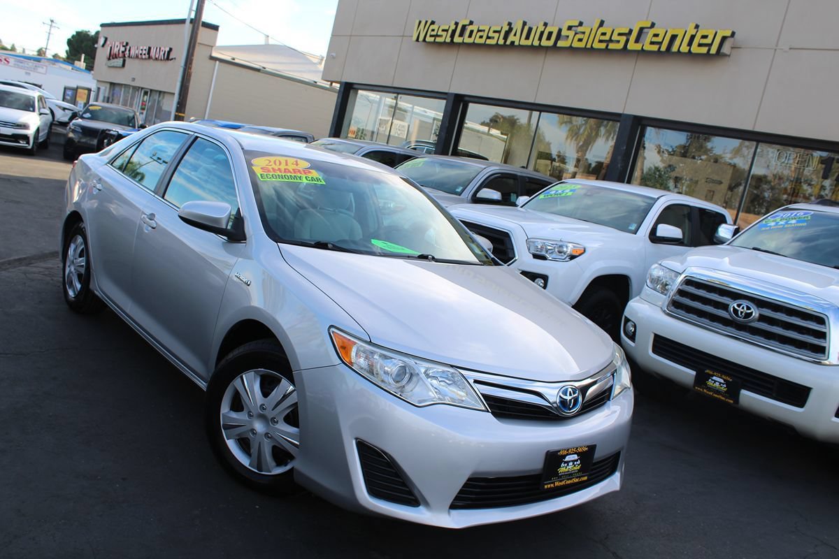 Used 2014 Toyota Camry LE FWD image 34