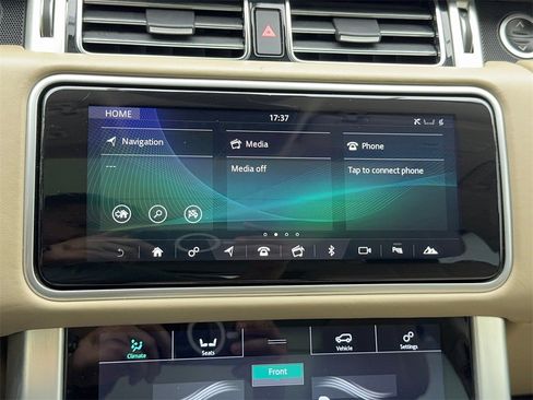 Used 2020 Land Rover Range Rover HSE image 26