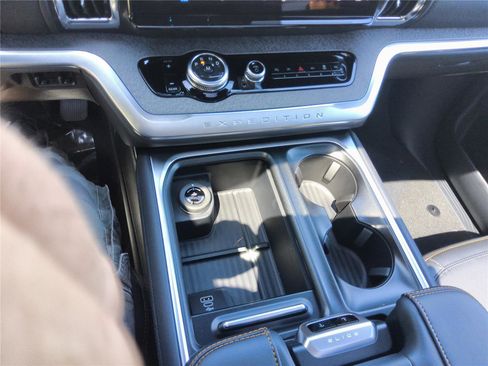 New 2026 Ford Expedition Tremor AWD/4WD image 40