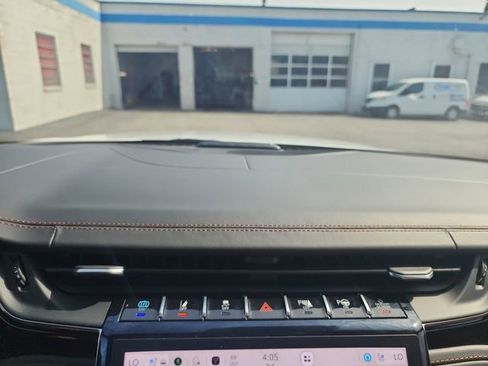 Used 2022 Jeep Grand Cherokee Summit image 29