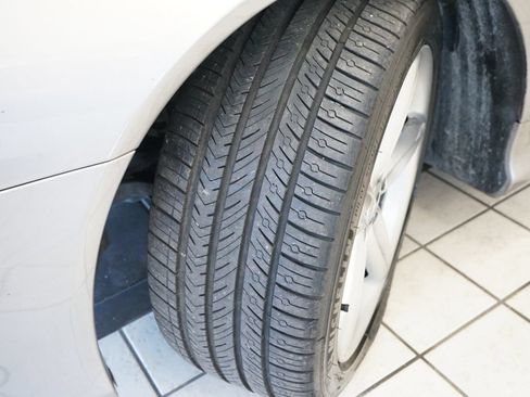 Used 2005 Mercedes-Benz SL 500 image 53