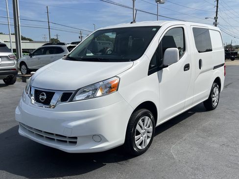 Used 2020 Nissan NV200 SV w/ Sliding Glass Door Package image 7
