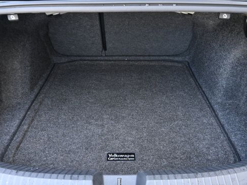 Used 2023 Volkswagen Jetta SE image 29