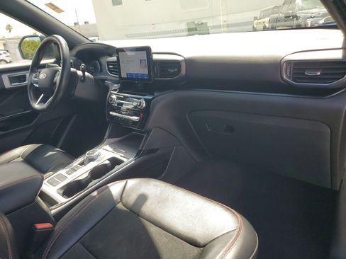 Used 2022 Ford Explorer ST-Line image 20