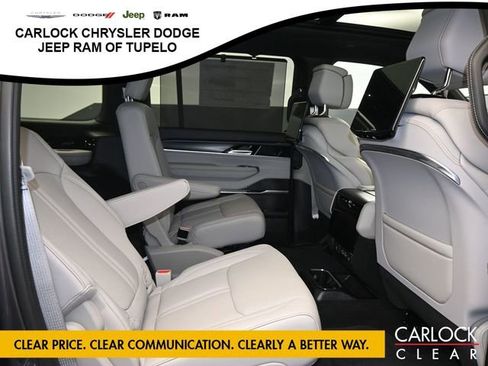 New 2026 Jeep Grand Wagoneer Summit AWD/4WD image 37