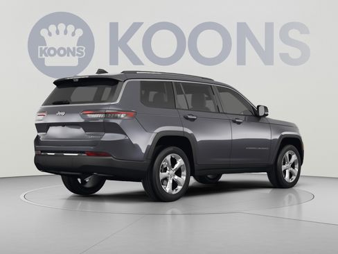 Used 2023 Jeep Grand Cherokee L Limited w/ Black Appearance Package AWD/4WD image 4