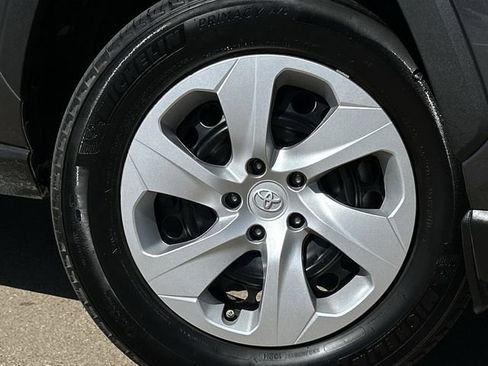 Certified 2025 Toyota RAV4 LE image 9