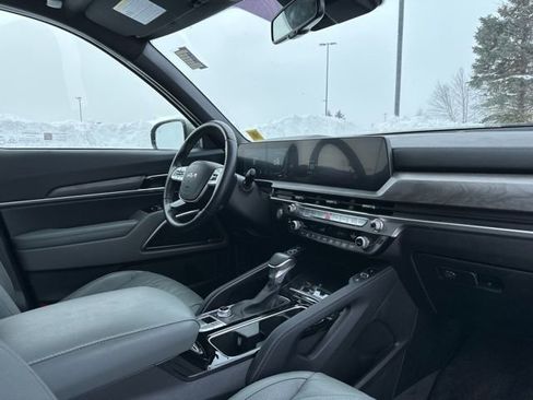 Used 2024 Kia Telluride EX X-Line image 23