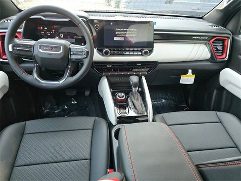 New 2025 GMC Canyon AT4 w/ AT4X Package image 18