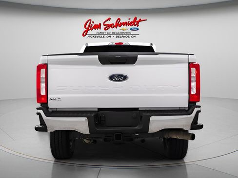 Used 2024 Ford F250 XLT image 5