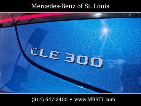 Used 2024 Mercedes-Benz CLE 300 4MATIC Cabriolet image 5