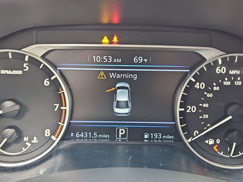 Used 2024 Nissan Altima 2.5 SR image 13