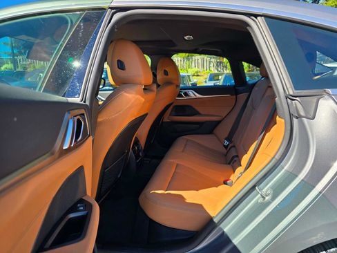 Used 2023 BMW i4 eDrive40 RWD image 16