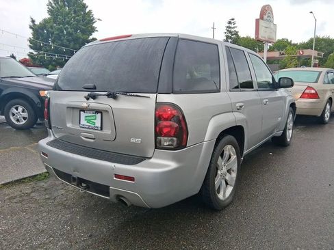 Used 2006 Chevrolet TrailBlazer LT w/ SS Package AWD/4WD image 2