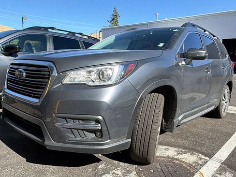 Used 2019 Subaru Ascent Limited AWD/4WD image 4