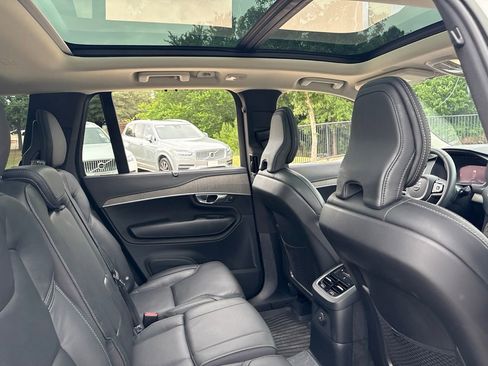 Certified 2023 Volvo XC90 T8 Ultimate w/ Protection Package Premier AWD/4WD image 12