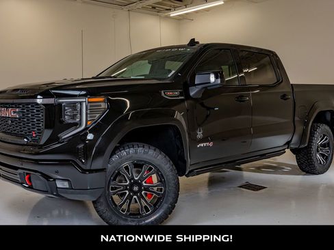 Used 2022 GMC Sierra 1500 AT4 w/ AT4 Premium Package AWD/4WD image 4
