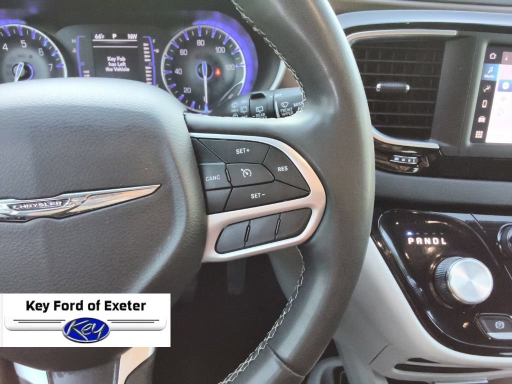 Used 2023 Chrysler Voyager LX FWD image 44