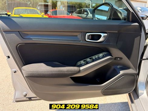 Used 2023 Honda Civic LX image 21