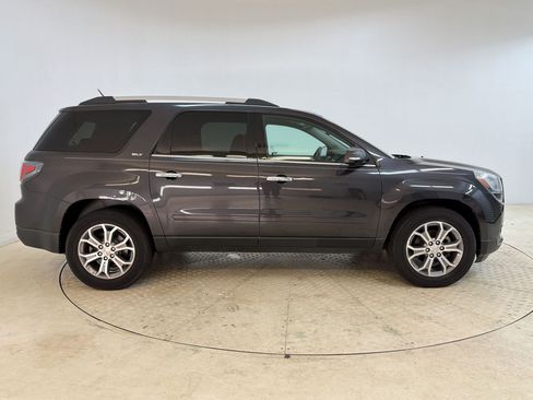 Used 2016 GMC Acadia SLT FWD image 8