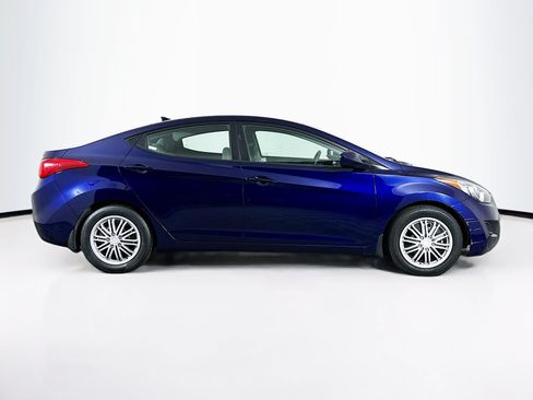 Used 2013 Hyundai Elantra GLS FWD image 10