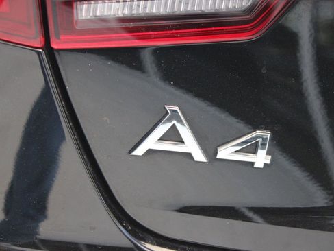 Used 2019 Audi A4 2.0T Premium Plus w/ Premium Plus Package image 22