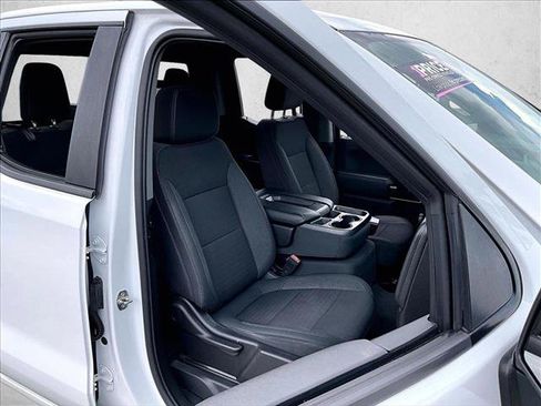Used 2020 Chevrolet Silverado 1500 LT RWD image 9