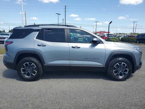 New 2026 Chevrolet Equinox ACTIV w/ Convenience Package III AWD/4WD image 7