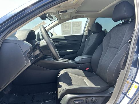 Certified 2024 Honda Accord EX image 13