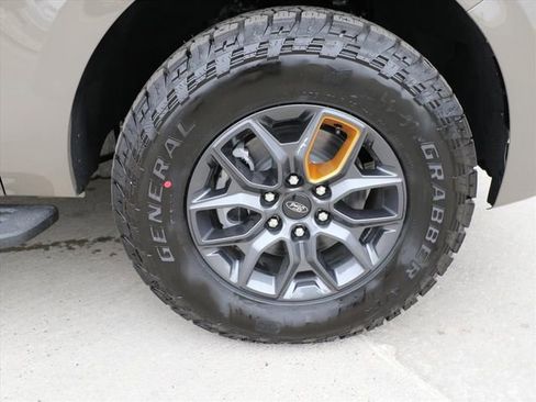 New 2026 Ford Expedition Tremor image 7