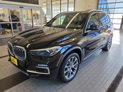 Used 2019 BMW X5 xDrive40i w/ Premium Package 2